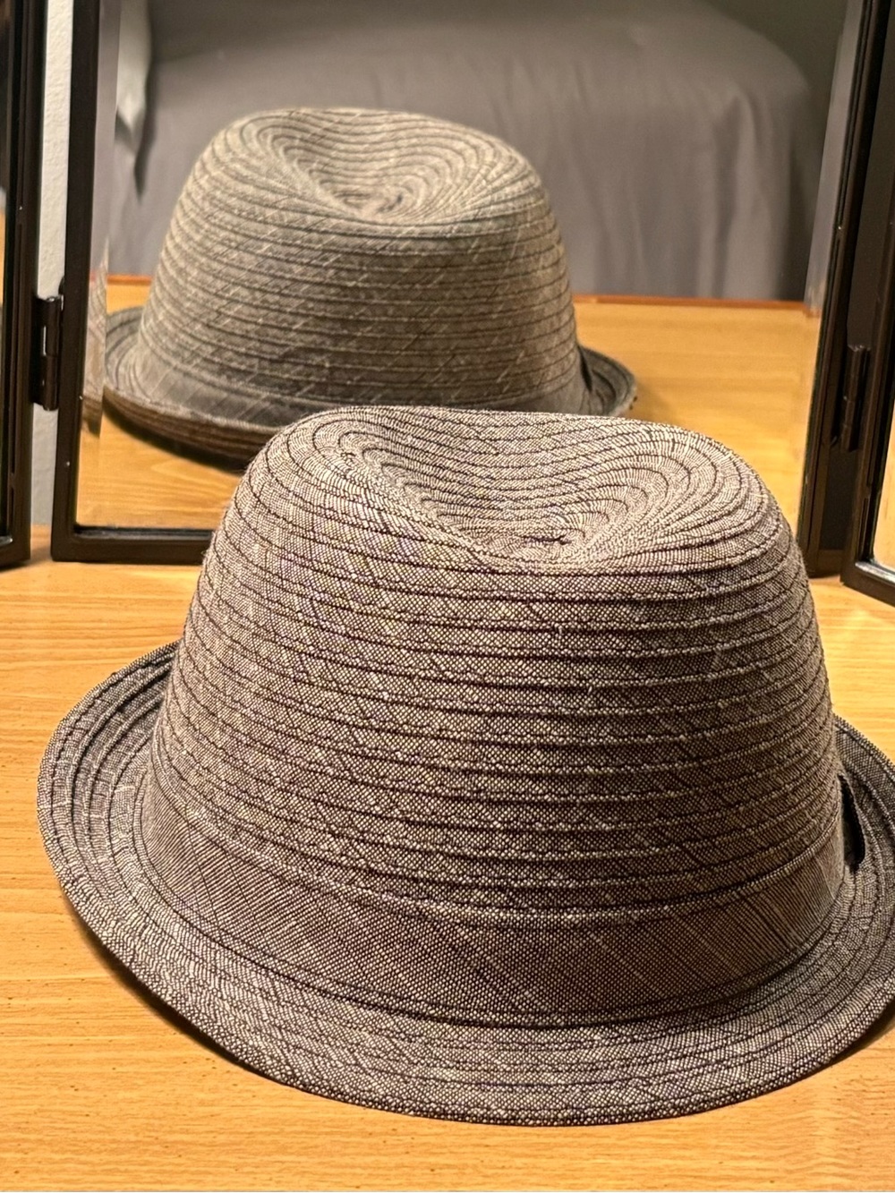 Men's Lightweight Gray Trilby Hat - Classic Foldable Fedora